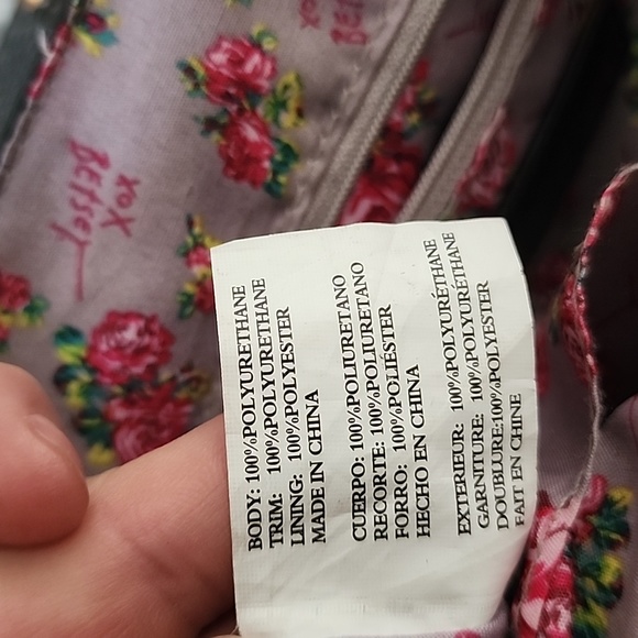 Betsey Johnson Pocketbook - Picture 4 of 6